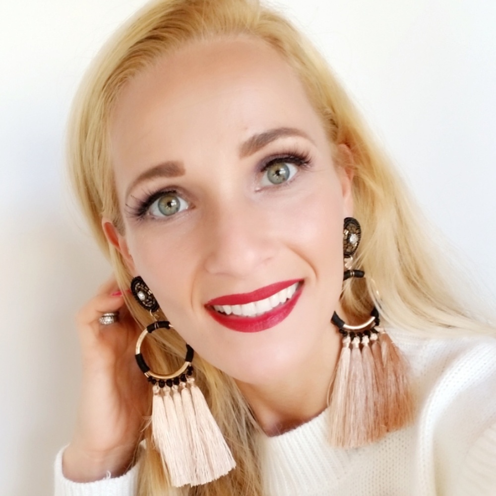 Stunning Statement Earrings - Picture 3 of 4